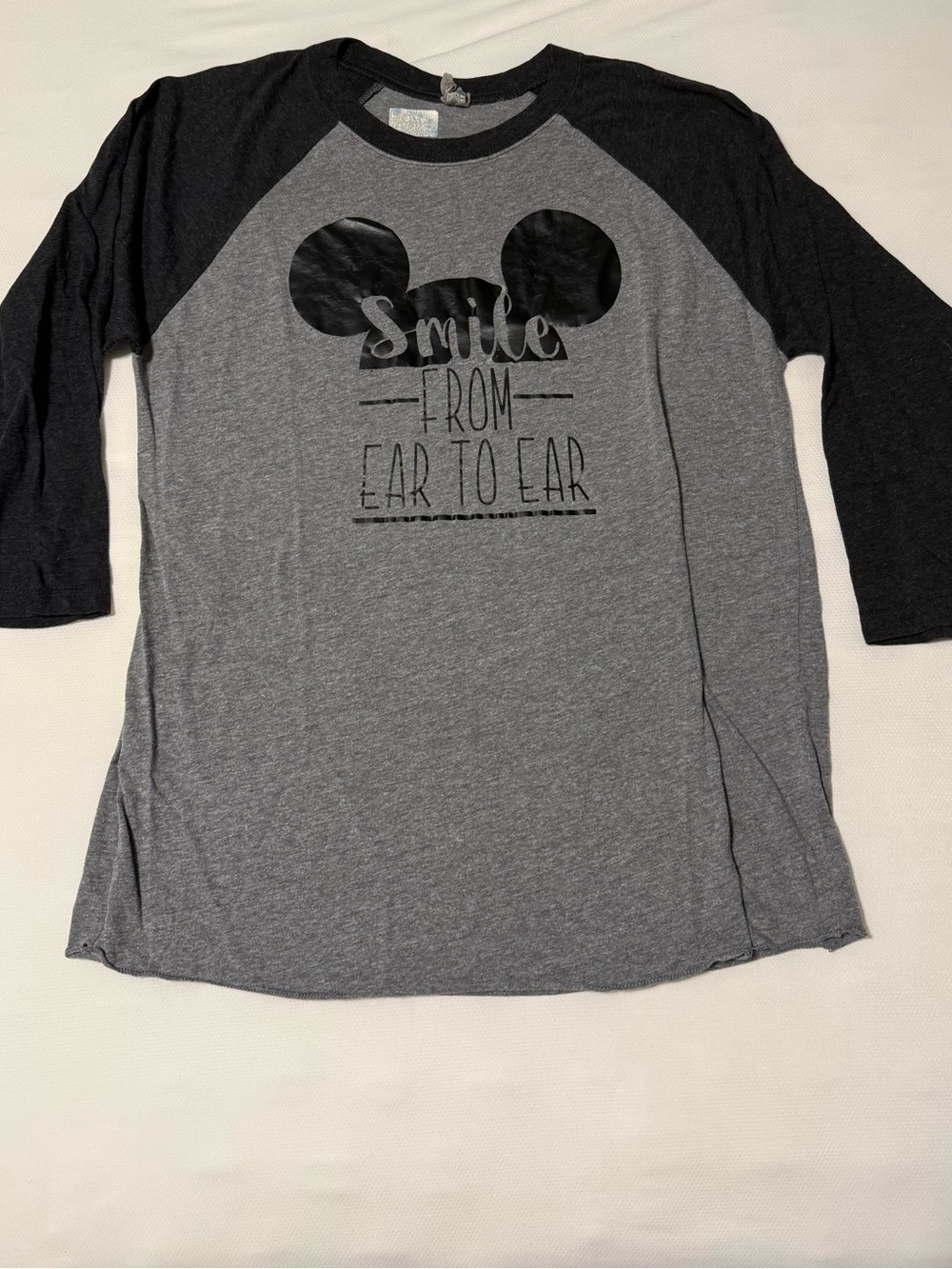Gray & Black Disney Raglan Tee - 'Smile From Ear to Ear'